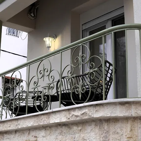 Memories House Villa *